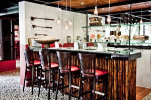 227227_200071456696050_2125526_n-1