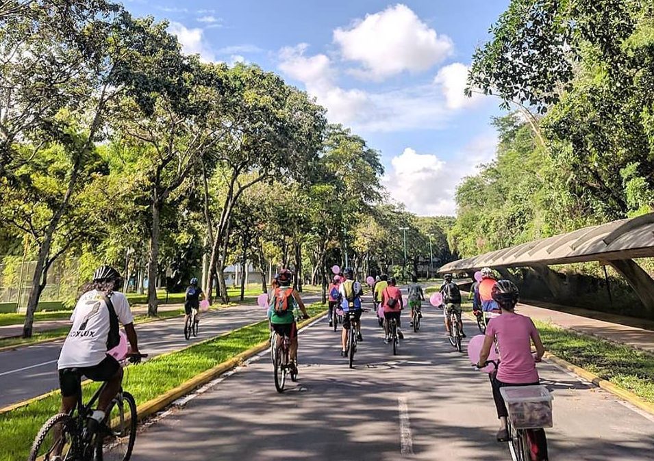 Una marea rosa recorrió caracas en apoyo a la lucha en contra el cáncer de mamas Una marea rosa recorrió caracas en apoyo a la lucha en contra el cáncer de mamas
