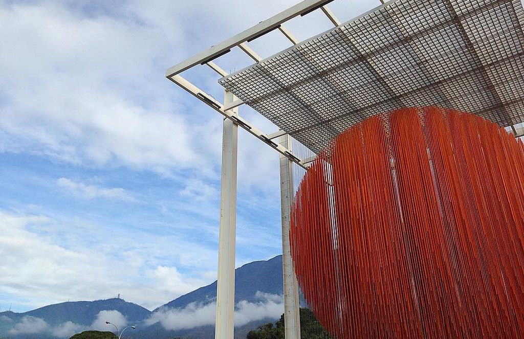 Descubriendo las vistas de la Esfera de Caracas Descubriendo las vistas de la Esfera de Caracas