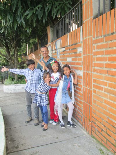 los-ninos-del-bolero-045